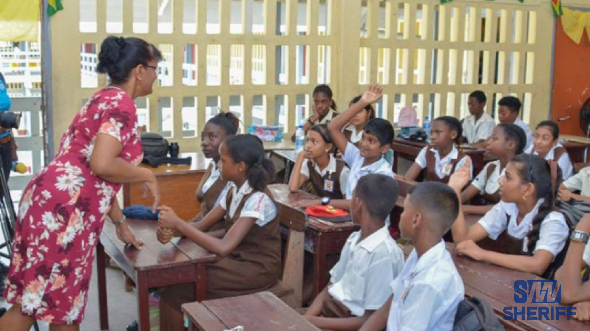 Education Ministry forges ahead with Spanish as a core subject