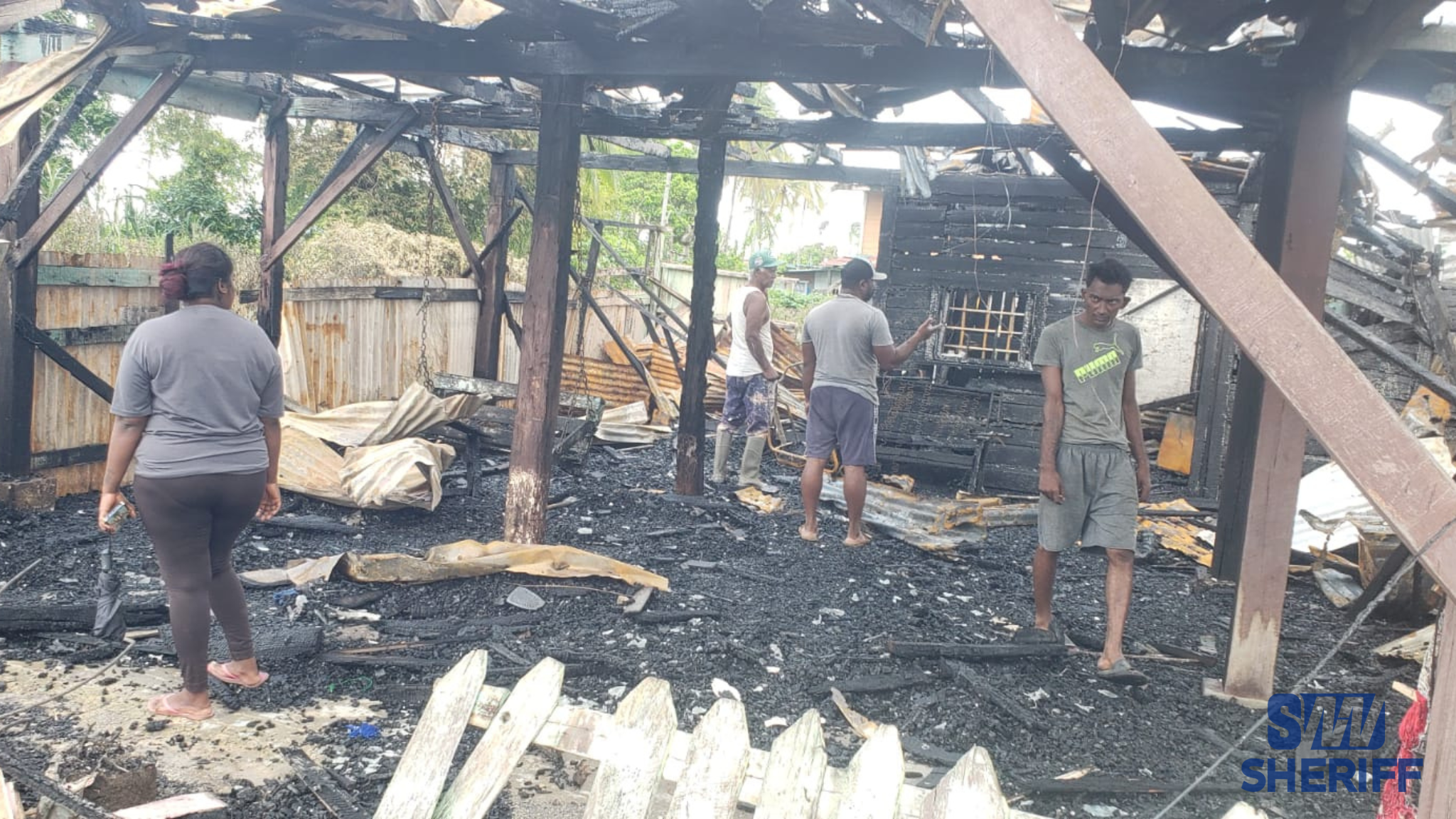 Five homeless after fire destroys Fyrish house 