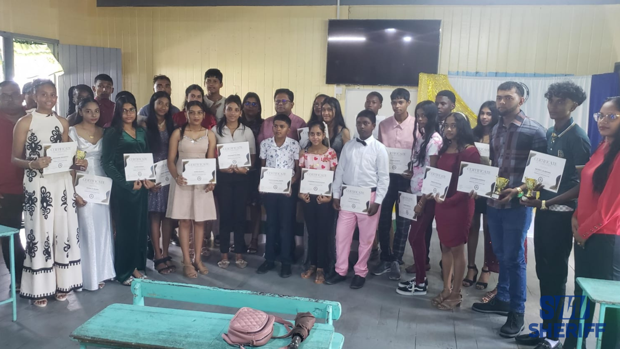 41 Black Bush Polder residents benefit from ICT training 