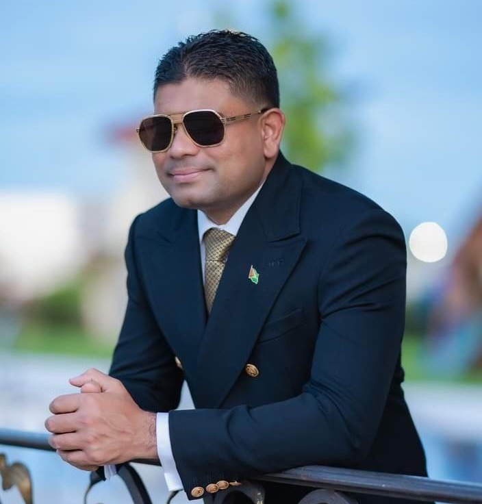 Sanctioned Azruddin Mohamed names party ‘We Invest in Nationhood’