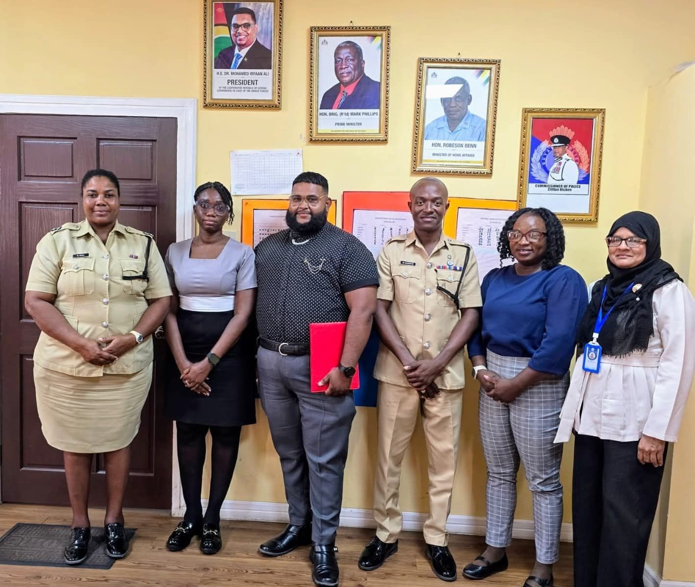 Regional Police Division 4B Strengthens Partnership with Ministry of Education to Address School Violence