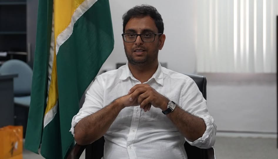 Gov’t Modernizes Public Service with Digital Push and Free Skills Training