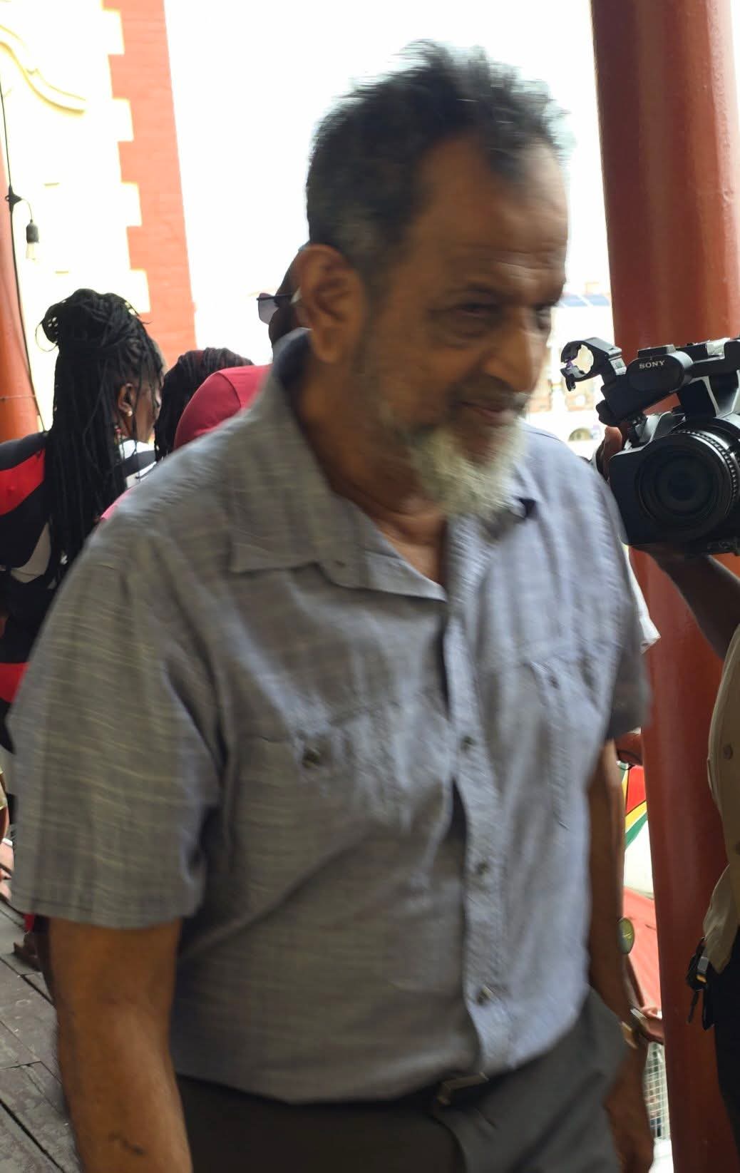 Nazar Mohamed insists on personal court appearance as extradition hearing continues