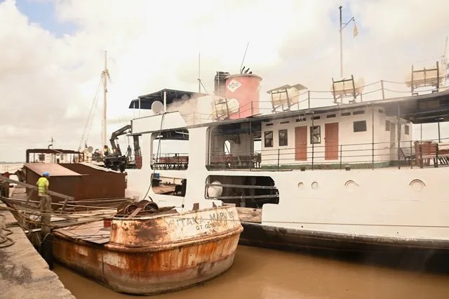 Full Salvage of MV Barima Could Be Final Option if Divers Fail to Access Wreck – President Ali