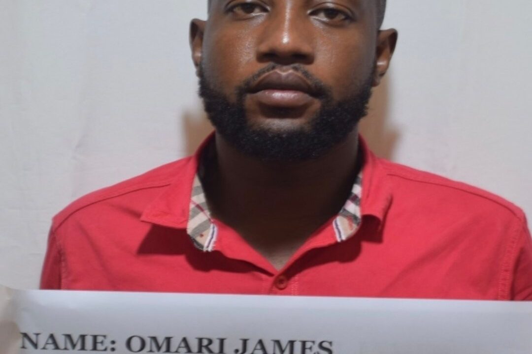 Former cop on $400,000 bail over alleged $17M cheque fraud